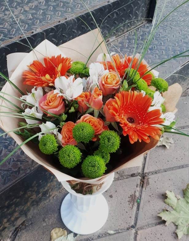 Букет цветов из: Герберы, Хризантемы, Альстромерии и Розы в Ага-Батыре