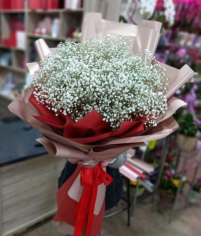Букет цветов из: Гипсофила в Ага-Батыре