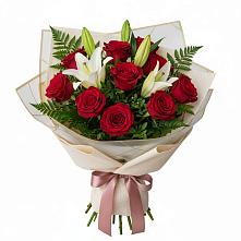 Букет цветов из:  Лилии и Розы в Ага-Батыре