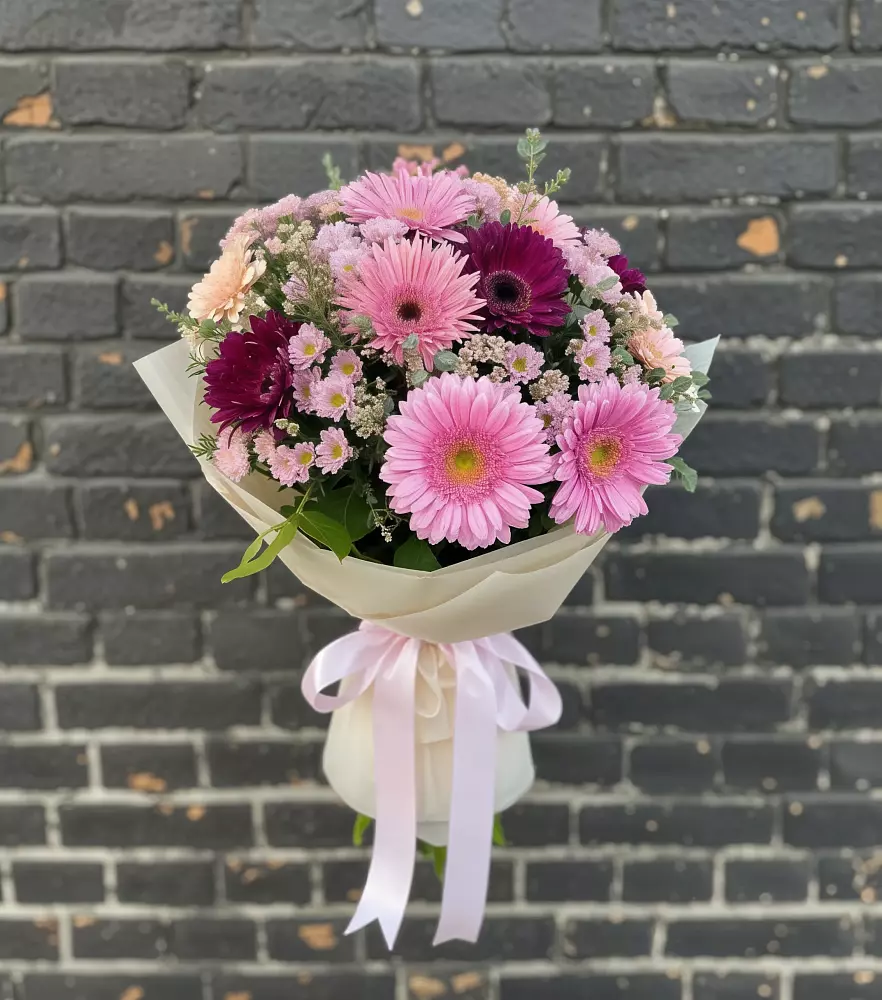 Букет цветов из: Герберы и Хризантемы в Ага-Батыре