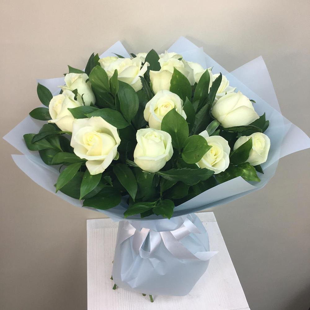 Букет 15 Белых роз Проуд в Ага-Батыре