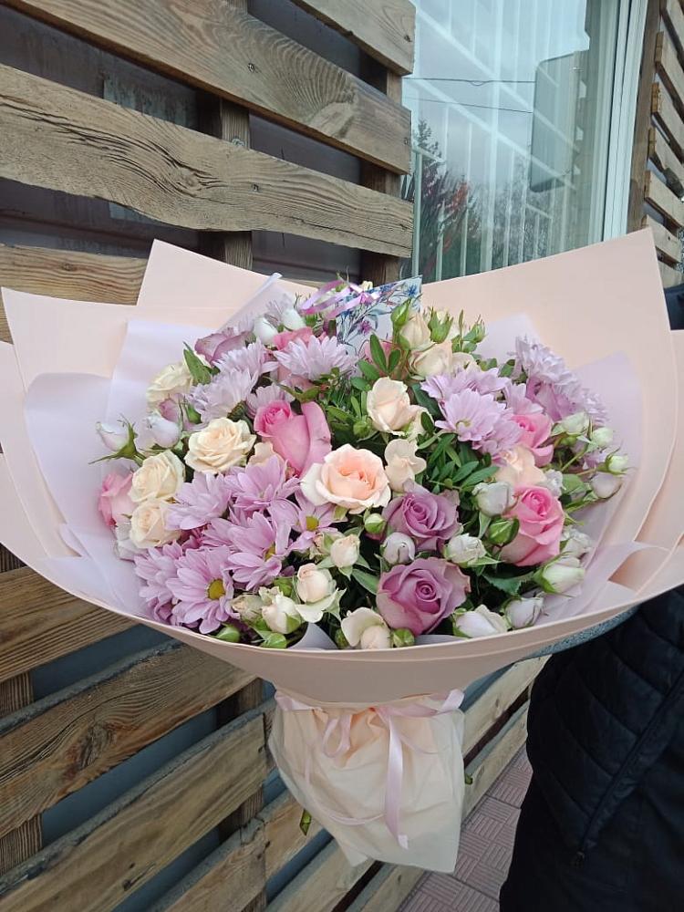 Букет цветов из: Розы и Хризантемы в Ага-Батыре