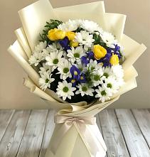 Букет цветов из:  Ирисы, Хризантемы и Розы #REPLACE_PRED# Ага-Батыре