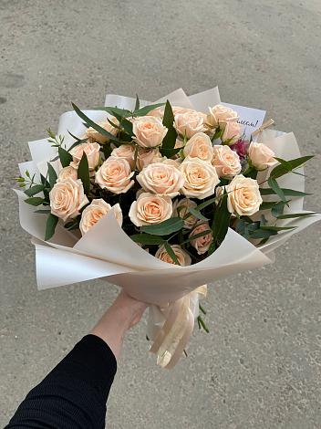 Букет Кремовые розы Латте в Ага-Батыре