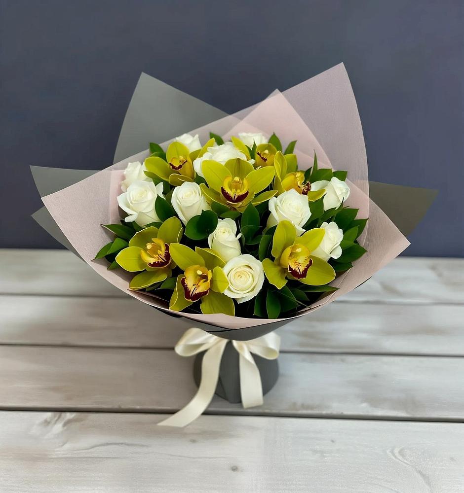 Букет цветов из: Орхидеи и Розы в Ага-Батыре