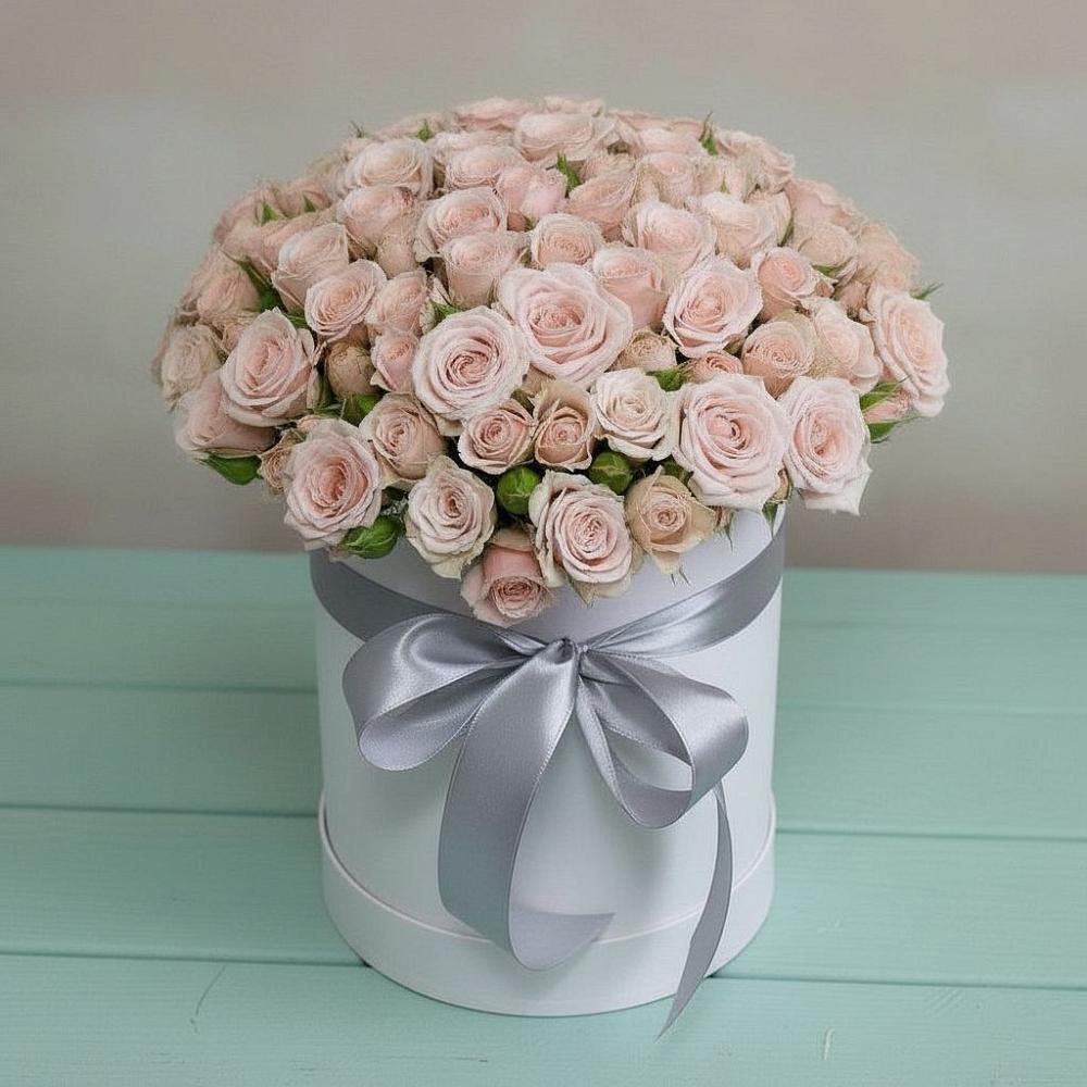 Цветочная композиция из Розы в шляпной коробке в Ага-Батыре